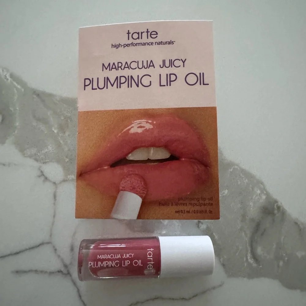 🌸5/$25🌸 Tarte maracuja juicy plumping lip oil in rose